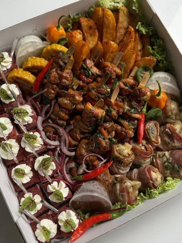 Бокс "Застолье" с грибами Бокс "Застолье" с грибами