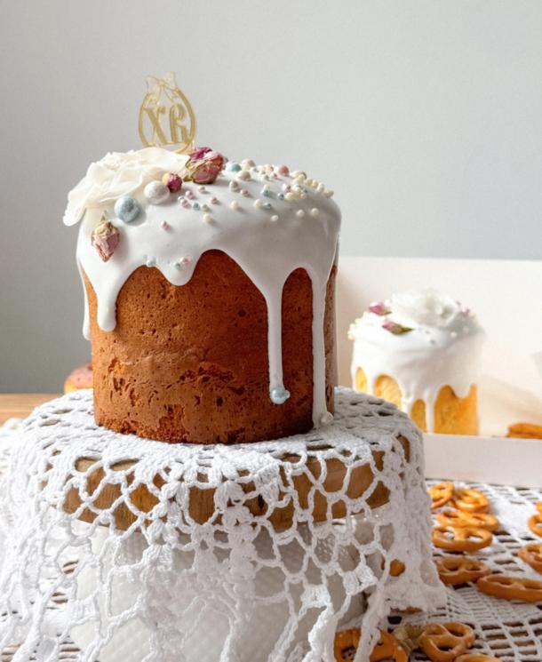 Кулич Фисташковый