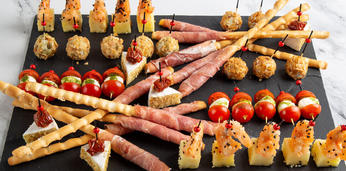 Доставка канапе на 30 персон