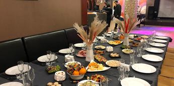 Банкет роскошный на 50 персон